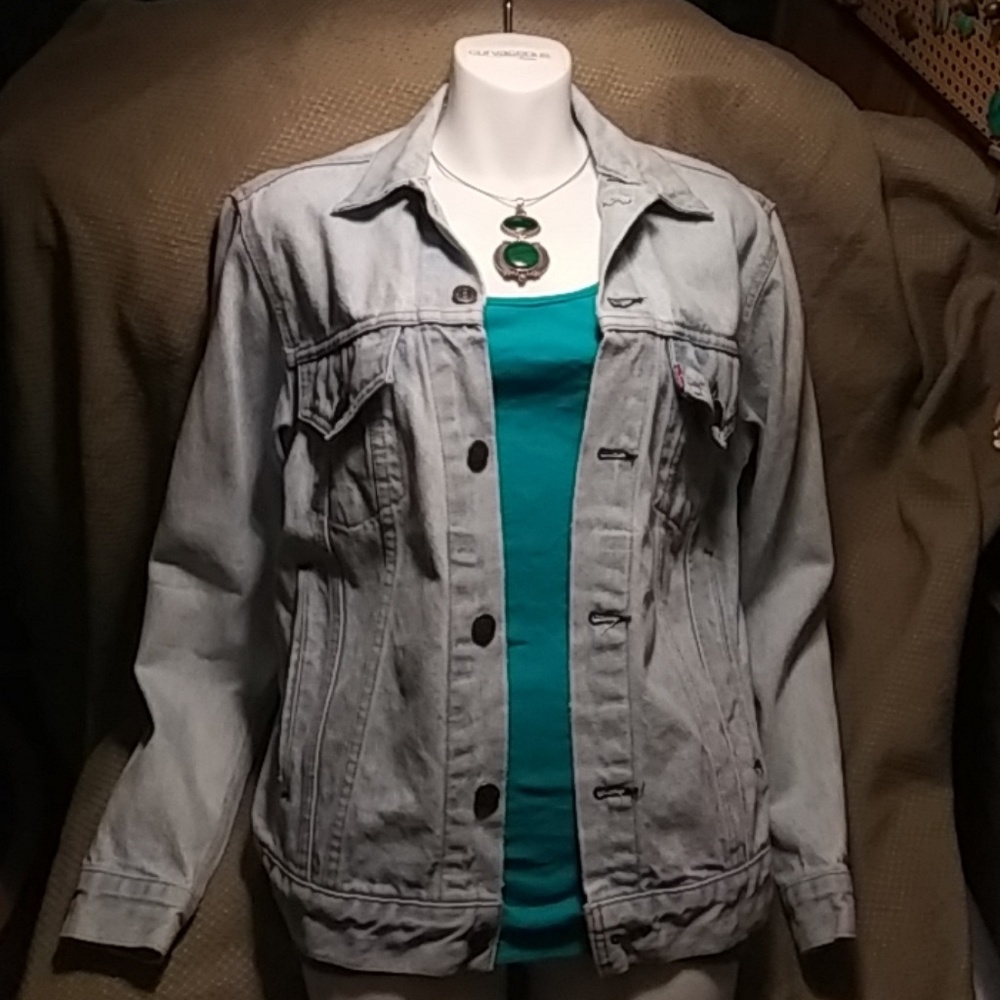 Vintage Levi Denim Jean Jacket Stonewash